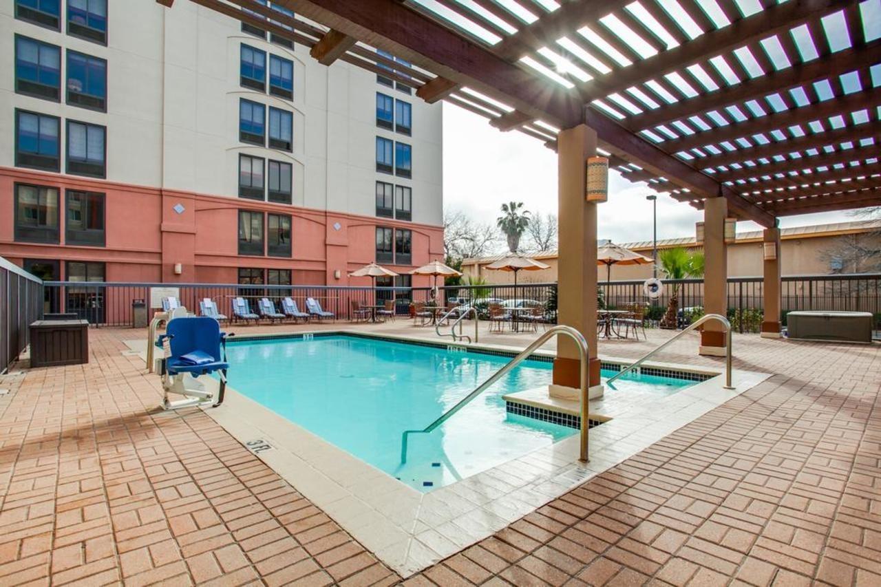 Hampton Inn San Antonio Downtown Dış mekan fotoğraf